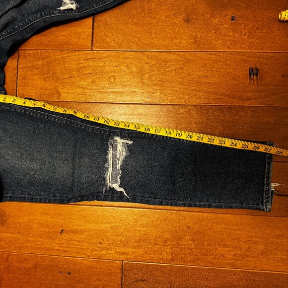 American Eagle Mom Jeans | Dark Wash Distressed | Size 6 | VGUC - Picture 8 of 9